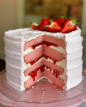 Load image into Gallery viewer, Strawberry Cake
