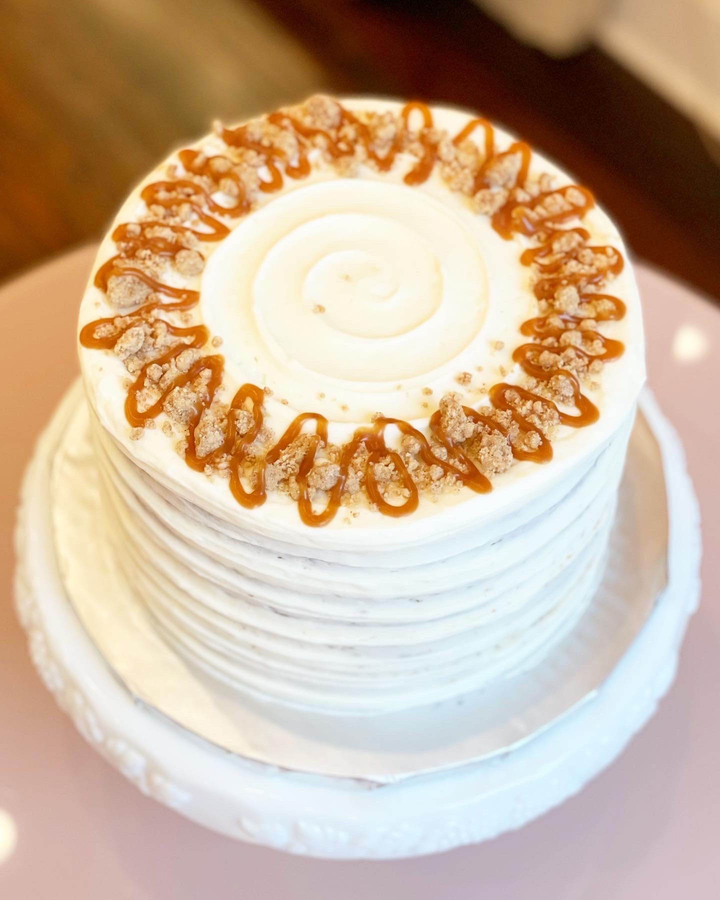 Thanksgiving Special Dutch Apple Pie Cake